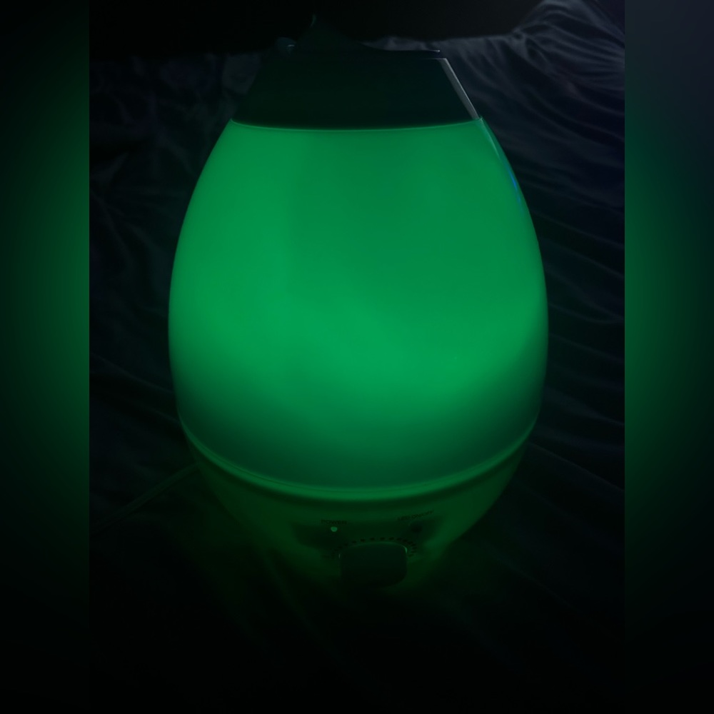 Color Changing Humidifier - Picture 12 of 16